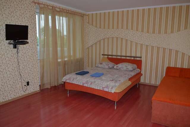 Апартаменты Luxury studio in the Very center Херсон-38